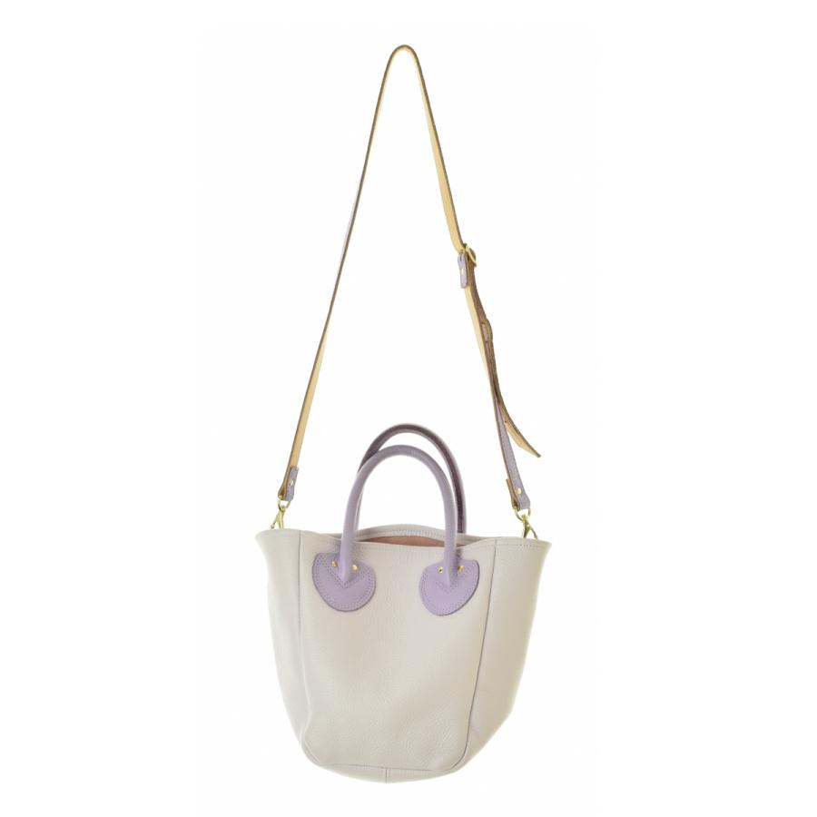 【美品】tomorrowland別注　young&amp;olsen 別注】YOUNG ＆amp OLSEN エンボスレザー トートバッグ