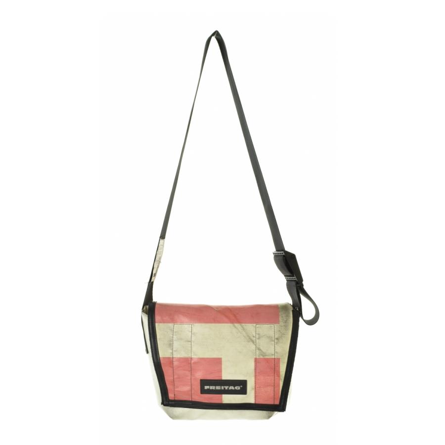 l*y様 新品未使用　FREITAG フライターグF11 LASSIE ショルダ FREITAG（フライターグ） F11 LASSIE ラッシー ショルダーバッグ