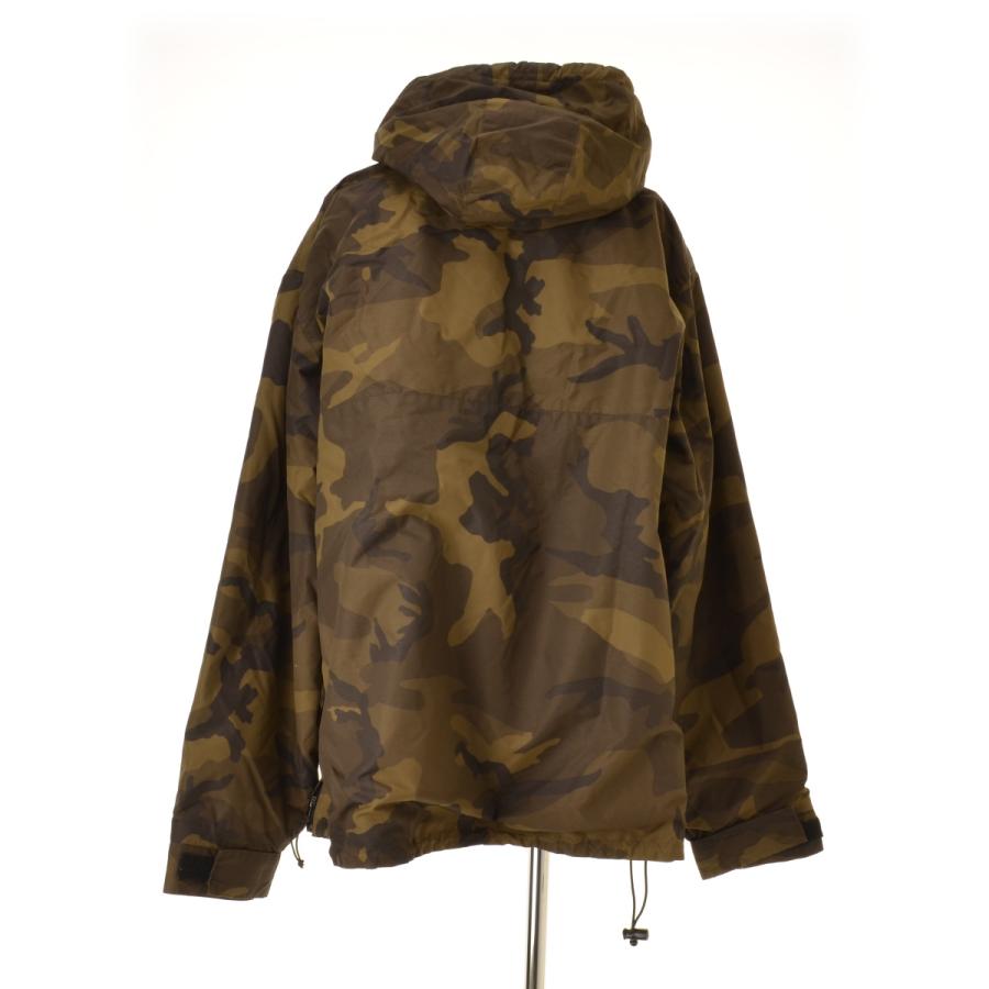 Carhartt 迷彩柄 ナイロンジャケット Carhartt（カーハート） ナイロン プルオーバー カモフラ 迷彩