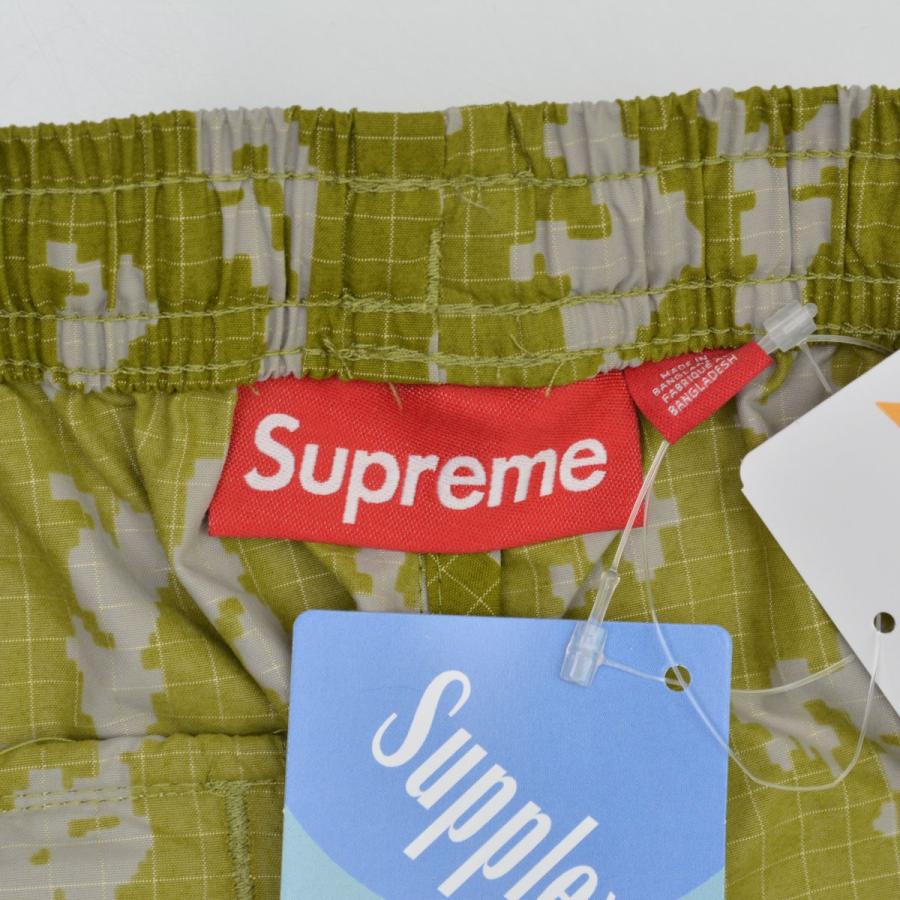 Supreme（シュプリーム） 26SS Ripstop Warm Up Pant Olive Camo