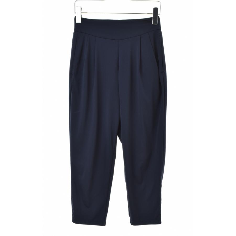 ユニクロ（UNIQLO） エアリズム YOGA ヨガ テーパード パンツ