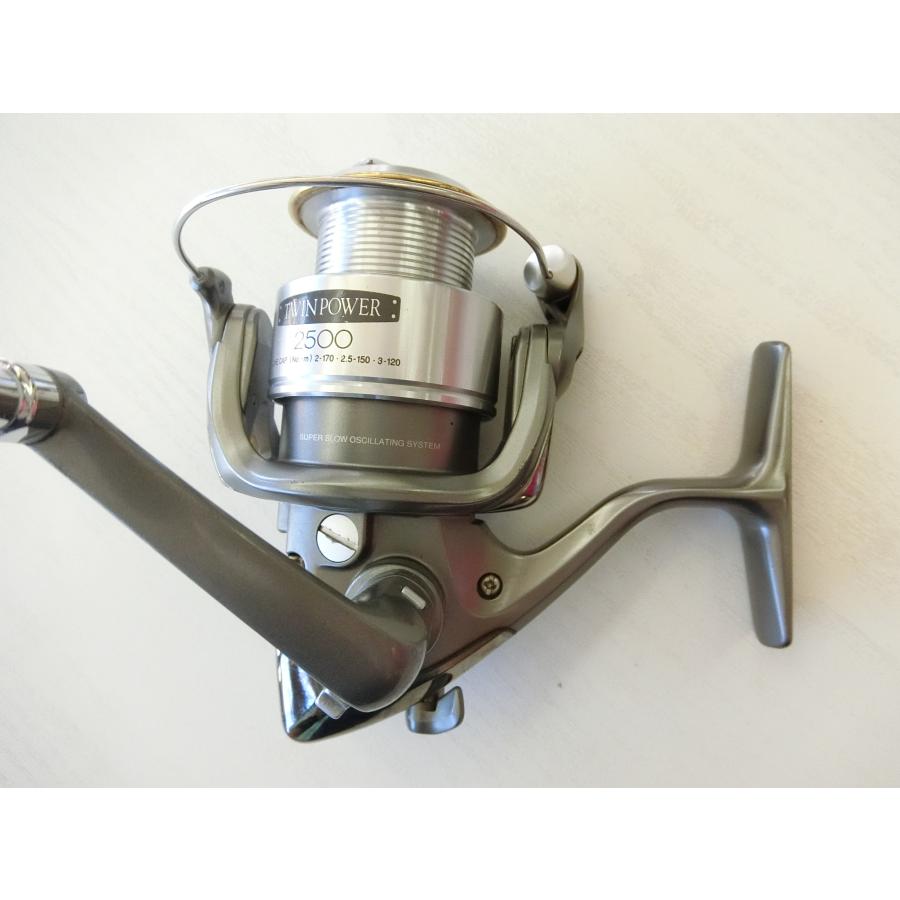シマノ 02 ツインパワー 2500 お見逃しなく！ 〇USED〇〇1229