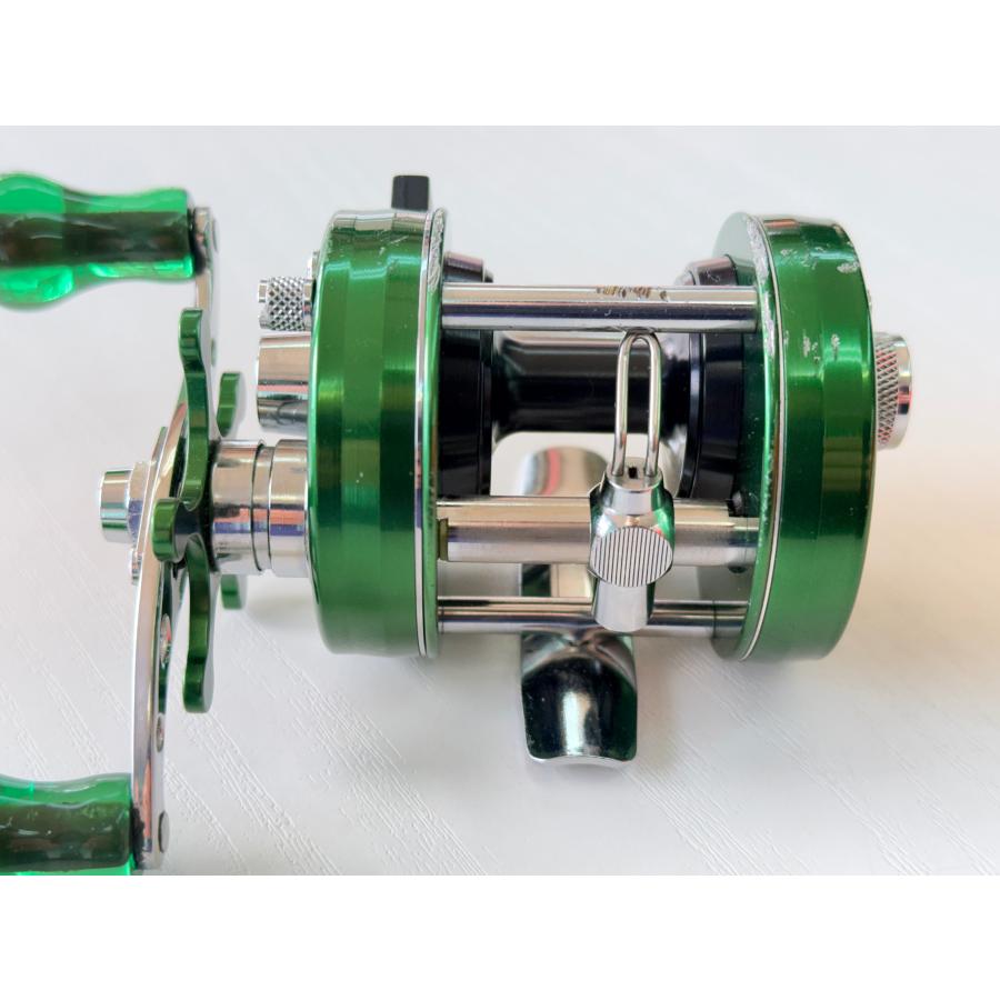 ABU アンバサダー 2500C グリーン お見逃しなく！ ▽〇USED〇〇