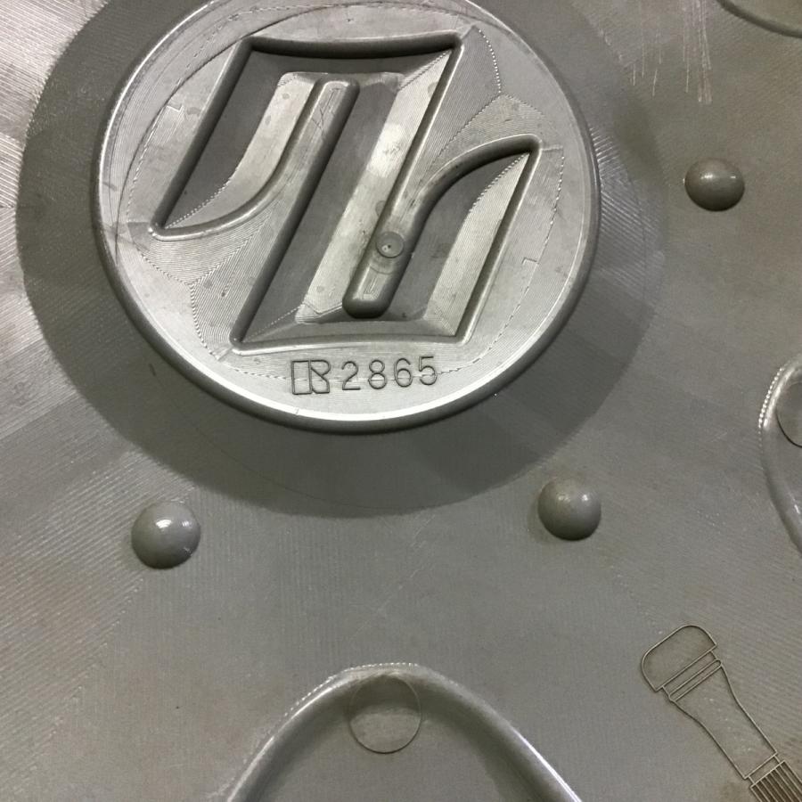 スズキ（SUZUKI） ホイール キャップ カバー 純正 13インチ 2865 中古