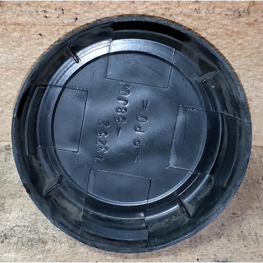 スズキ ホイール センターキャップ 1個 純正 43252-58J00 中古 スズキ ホイール センターキャップ 1個 純正 43252-58J00 中古