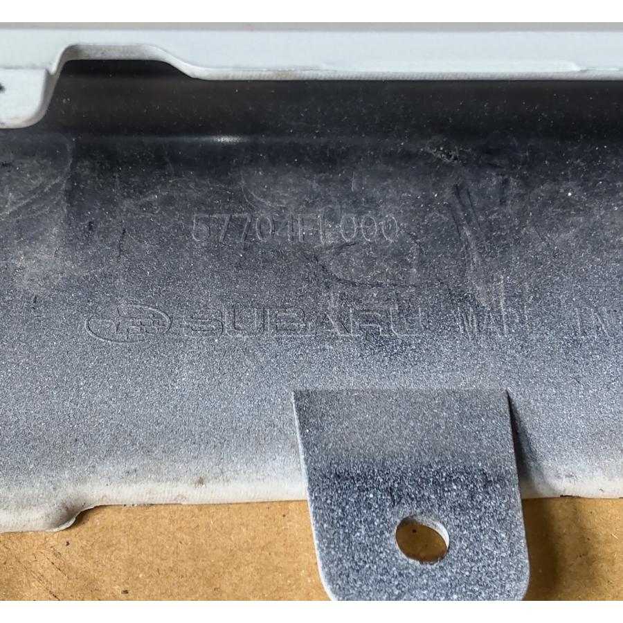 SUBARU（スバル） フロント バンパー 57704FL000 シロ ホワイト 中古