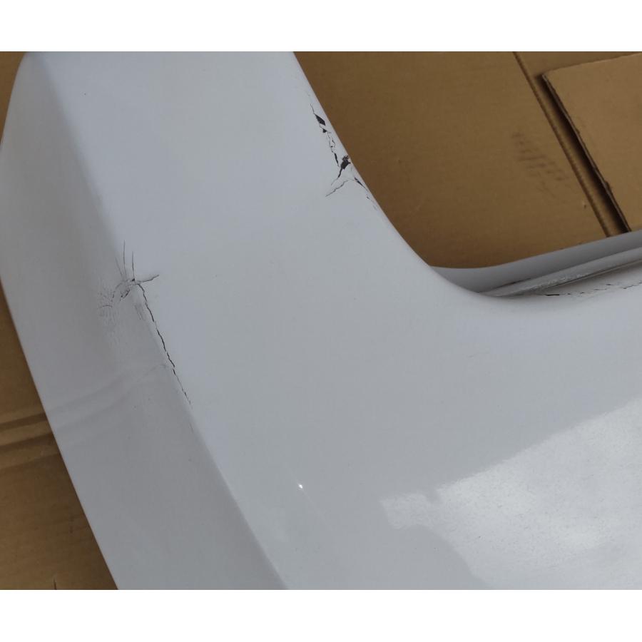 日産（NISSAN） リア バンパー キャラバン 85022 VW000 ホワイト 中古