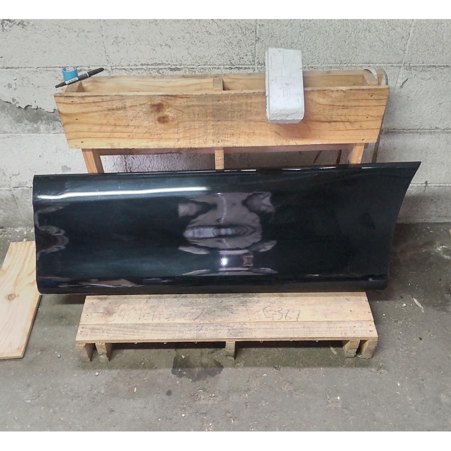 セレナ 左 スライドドアパネル 日産 76857-3JY0A ブラック 中古