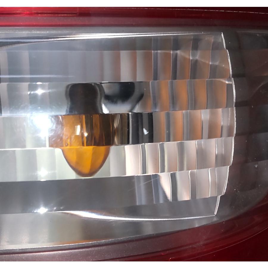 スズキ（SUZUKI） 右 テールランプ セルボ モード HG21S H19/4 15490 