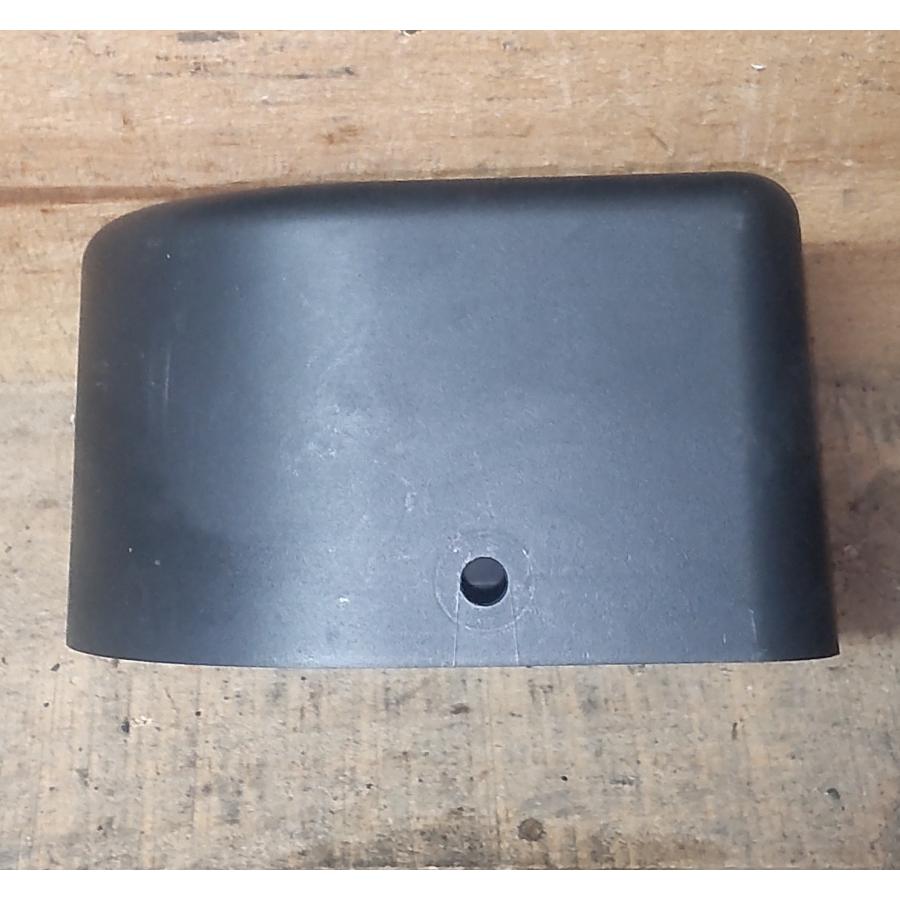 フックベルト カバー ホイールチェアサポート 日産 NV200バネット M20 H25/6 88869-3LK0A 中古 | 日産 | 04