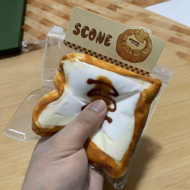 小圆肚子絶版ガーリー系 トーストスクイーズ ハンドメイド風 作家様風 水感スクイーズ 全12種類 大サイズ 中サイズ 低反発 おもちゃ 手作り
