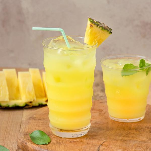 東遠]クルピス ゼロ パイナップル味 230ml / 韓国飲料 乳性炭酸飲料