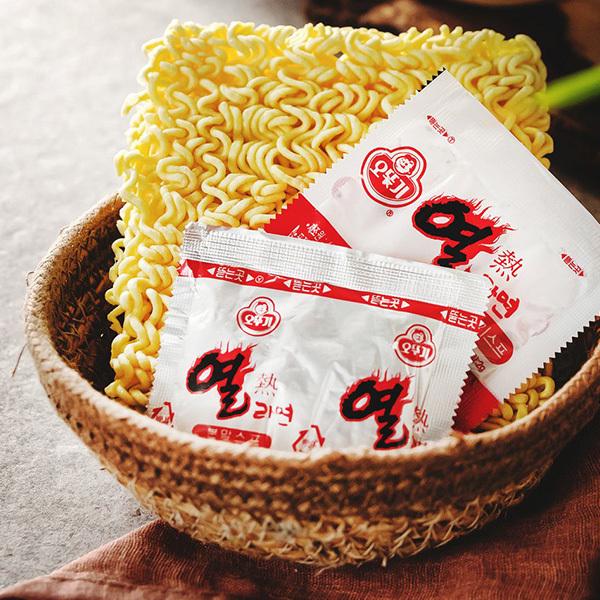 オットギ [オットギ] ヨル(熱)ラーメン / 120g : 韓国市場 - 通販 
