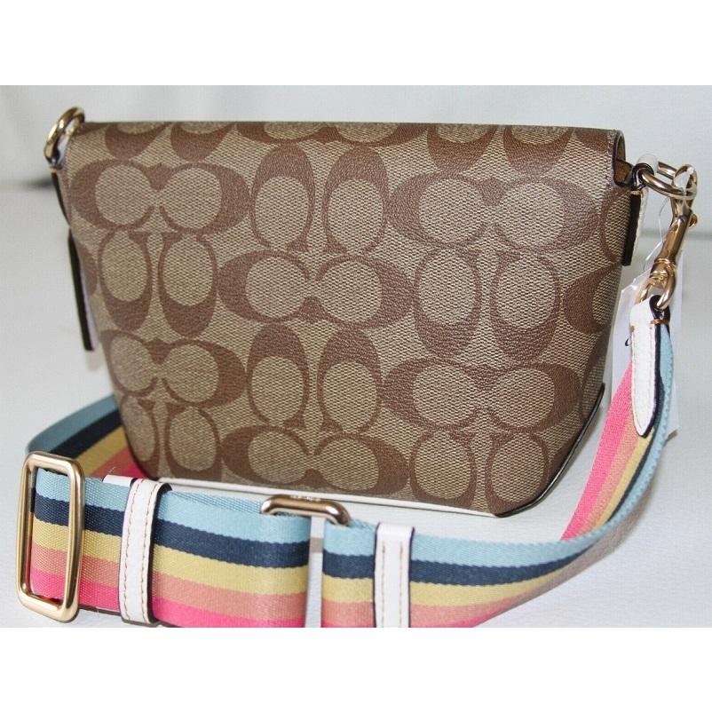 独特の上品 X Coach スヌーピー コーチ 21新作 残りわずかセール Peanuts マルチ チョーク カーキ スヌーピー キャンバス シグネチャー クロスボディ カーリー ショルダーバッグ Hakunamatatagrill Com