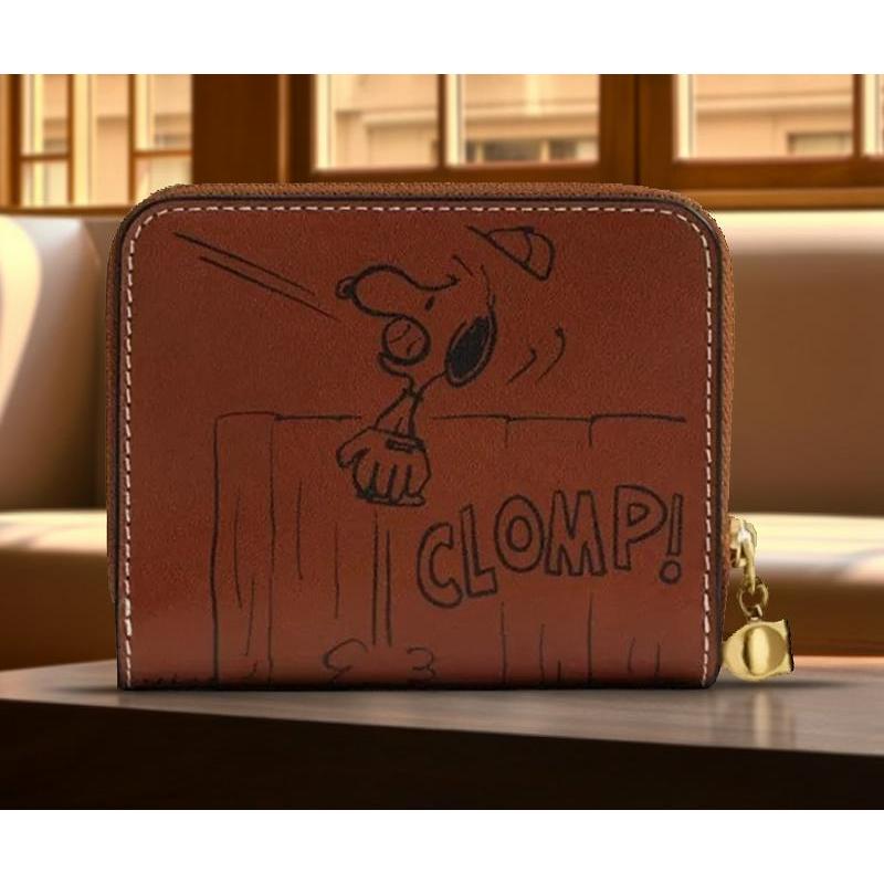 限定‼️【COACH X PEANUTS】スヌーピー 二つ折り 財布 CBG43 限定‼️【COACH X PEANUTS】スヌーピー 二つ折り 財布 CBG43