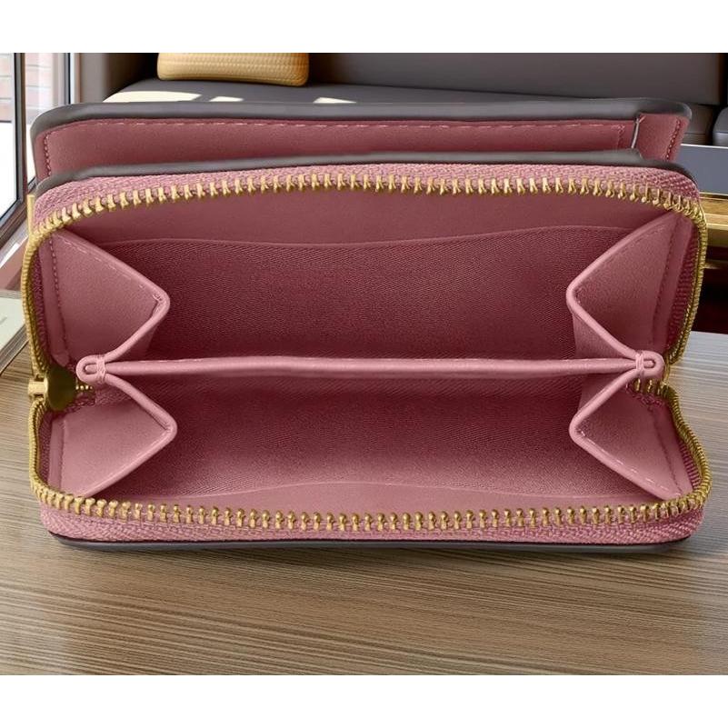 新品未使用　Coach  二つ折り財布 COACH（コーチ） 財布 レディース二つ折り財布 2025春新作 CZ343