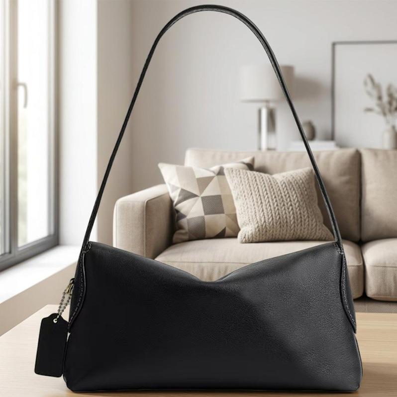 COACH（コーチ） バッグ ショルダーバッグ CFR23 ブティックライン