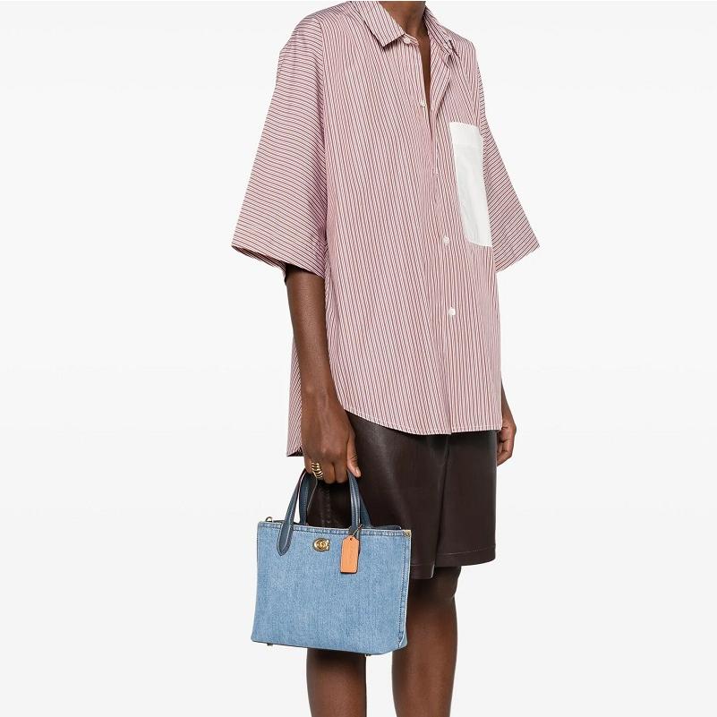 COACH コーチ バッグ CR708 デニム 2024新作 2way 斜め掛け COACH コーチ バッグ CR708 デニム 2024新作 2way 斜め掛け