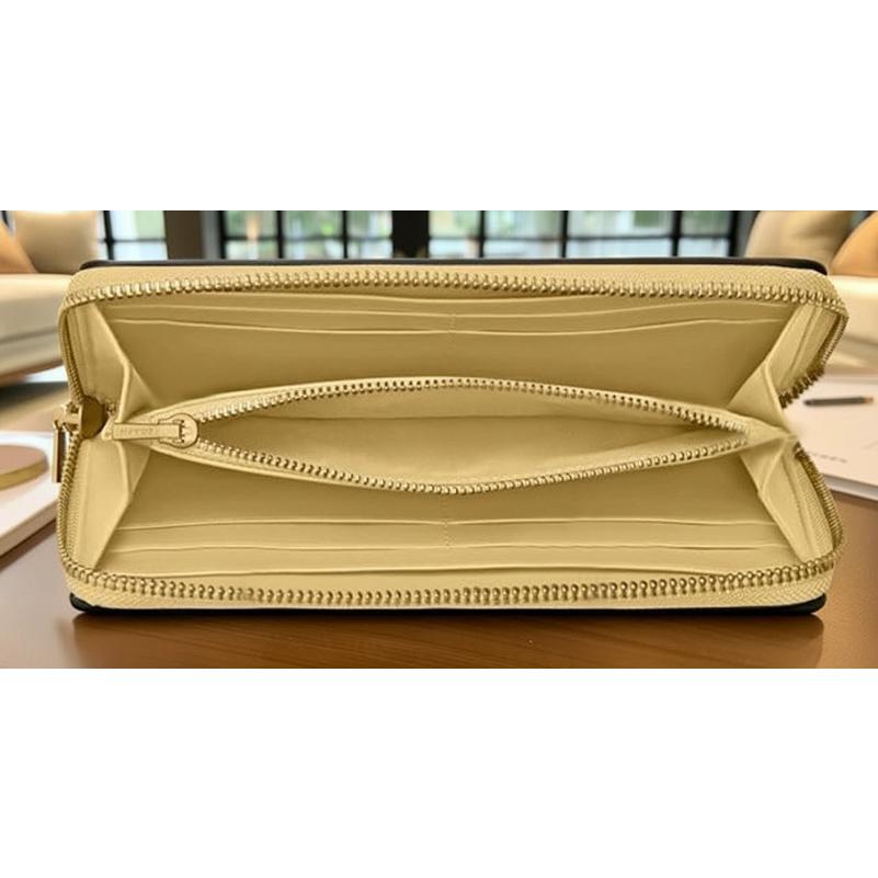 コーチ COACH 折り財布 ハンプトンズ シグネチャー レザー キャメル 新品 COACH（コーチ） COACH 2025新作 二つ折り財布 ミニ財布 アウトレット