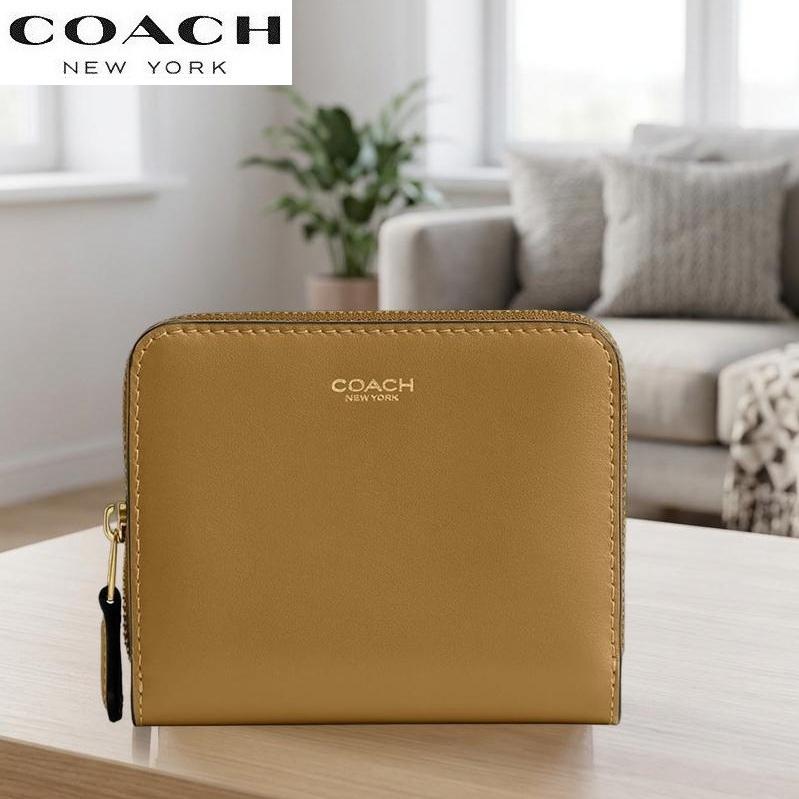 coach コーチ　レザー　二つ折り財布　ユニセックス　ほとんど未使用 COACH（コーチ） 2026新作セール 二つ折り財布 ミニ財布 レディース