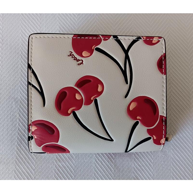 COACH コーチ 二つ折り財布 ミニ財布 アウトレット チェリー COACH コーチ 二つ折り財布 ミニ財布 アウトレット チェリー