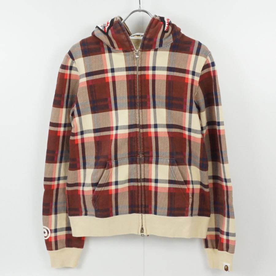 A BATHING APE APE アベイシングエイプ ラブジェネチェック A BATHING APE APE アベイシングエイプ ラブジェネチェック