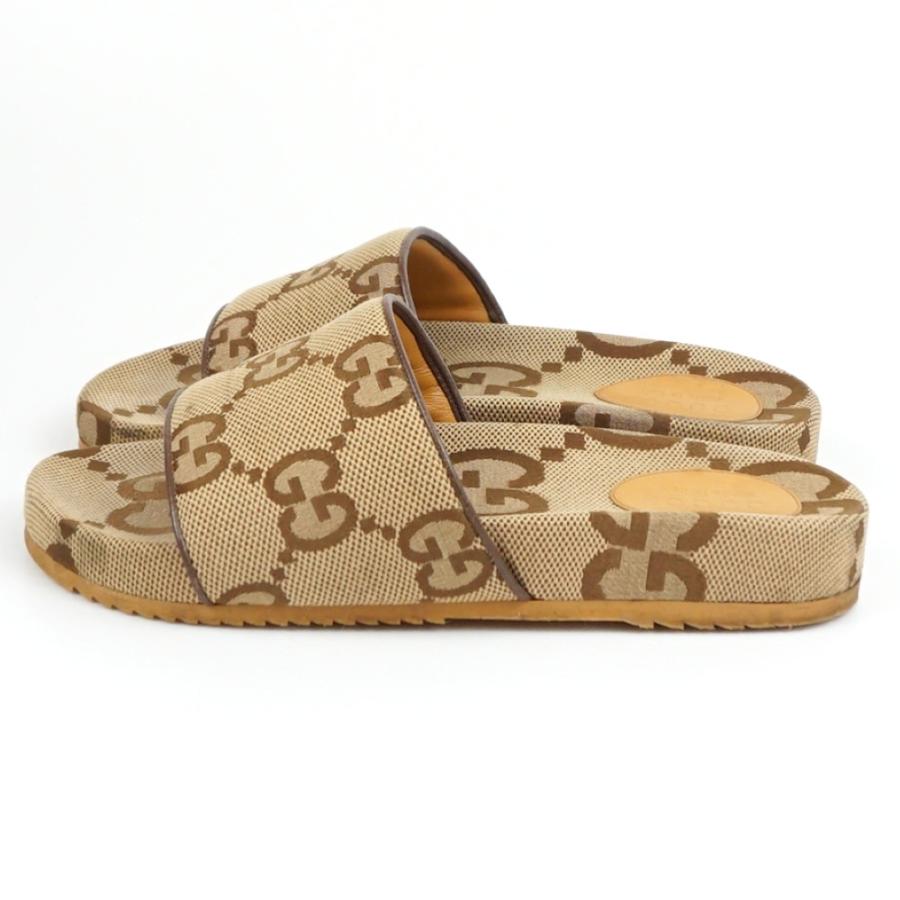 GUCCI グッチ 624695 ジャンボGGキャンバススライドサンダル GUCCI グッチ 624695 ジャンボGGキャンバススライドサンダル