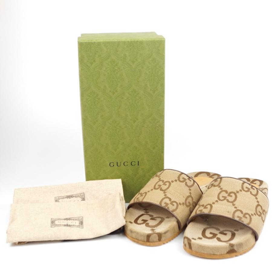 GUCCI グッチ 624695 ジャンボGGキャンバススライドサンダル GUCCI グッチ 624695 ジャンボGGキャンバススライドサンダル