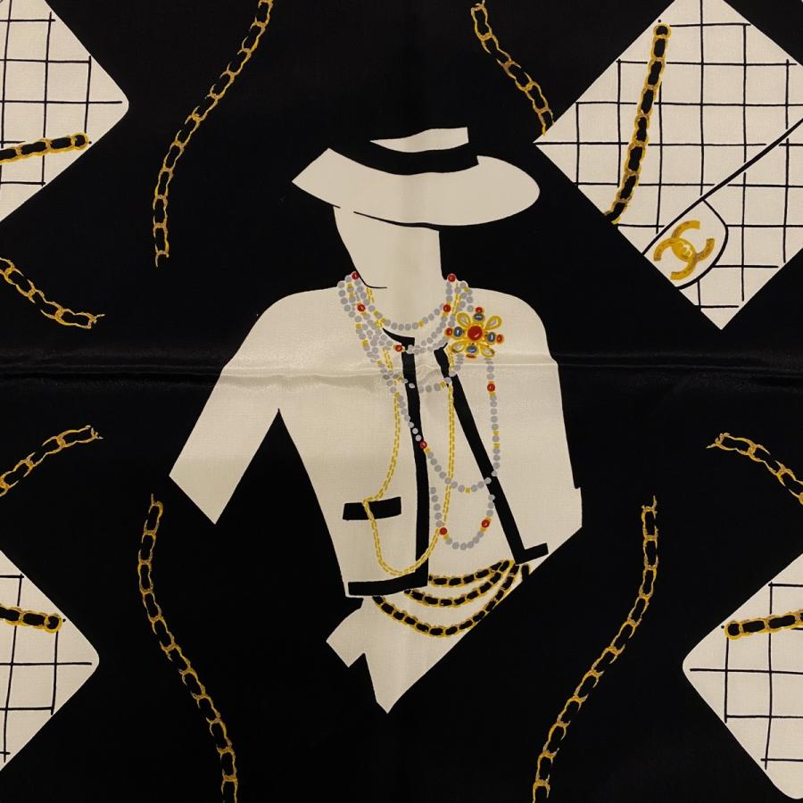 CHANEL 【中古】|CHANEL シャネル スカーフ マトラッセ柄 CHANEL 【中古】|CHANEL シャネル スカーフ マトラッセ柄