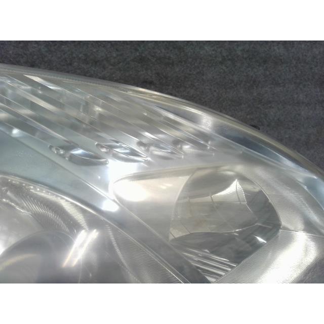 プリウス DAA-ZVW30 右ヘッドランプASSY 81130-47231 : 国際オート 
