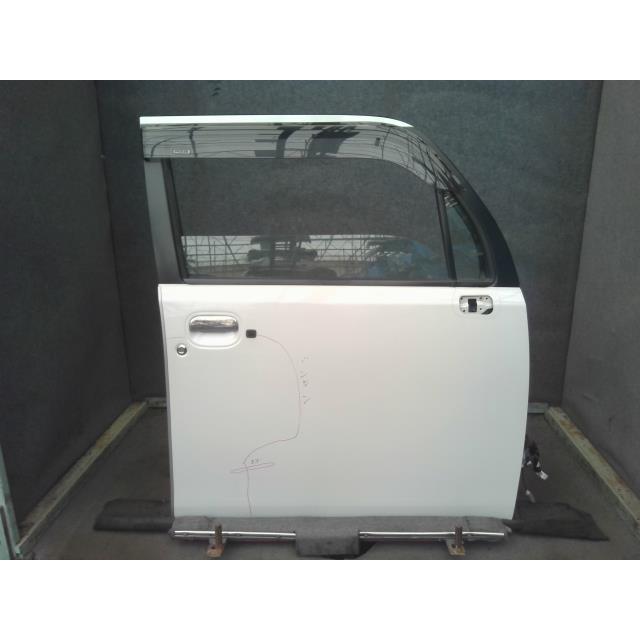 ピクシススペース DBA-L575A 右FドアASSY 67001-B2360