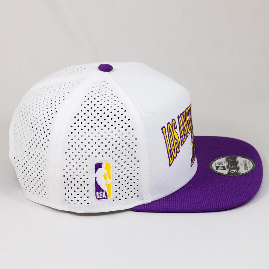 海外限定 TWNTY TWO ロサンゼルス・レイカーズ スナップバック キャップ 海外限定 TWNTY TWO ロサンゼルス・レイカーズ スナップバック