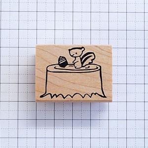 消しゴムはんこNo.303 松ぼっくり 松ぼっくりのはんこ : Chi・Chiのてしごと日和