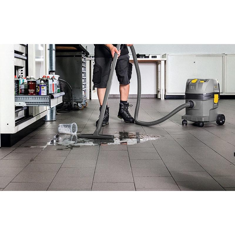 ケルヒャー（KARCHER） コードレス 乾湿両用クリーナー NT 22/1 AP BP
