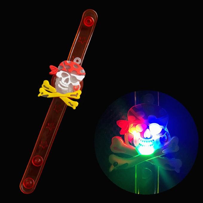 ハロウィンライトリストバンド パッチンブレス コスプレ ドクロ スカル キャラクター きらきら 変装 ブレスレット 39ae6237 多多 通販 Yahoo ショッピング