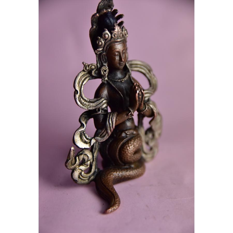 ネパールパタン製　仏像　ナーガカーニャ　銅製鍍銀オキシダイズド加工【送料無料】5029
