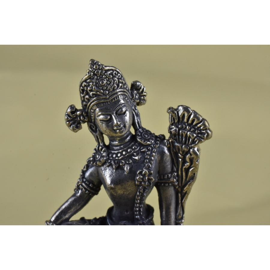 インドラ(帝釈天) ミニメタル仏像 【送料無料】B218 : KARMABAZARO