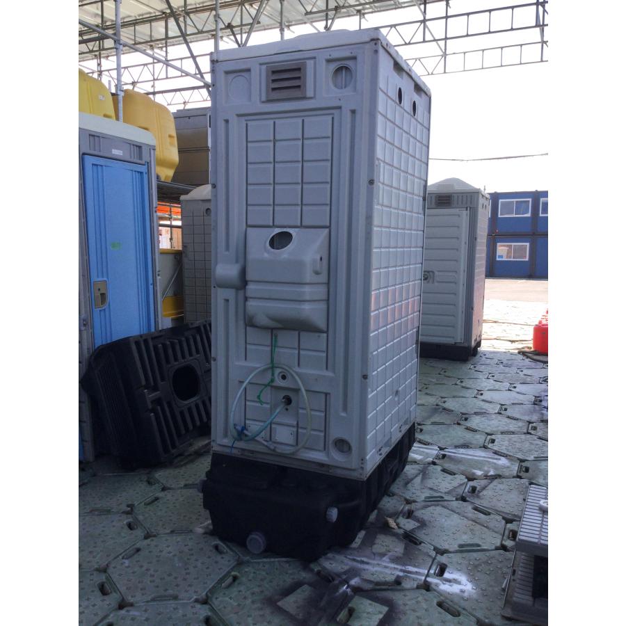 中古　1棟限り　和式　ポンプ式簡易水洗トイレ　現物　洋式ｶﾊﾞｰ仕様もOK　農園　畑　置き場 仮設トイレ 中古 扉新品 ポンプ式簡易水洗トイレ(和式／洋式もOK
