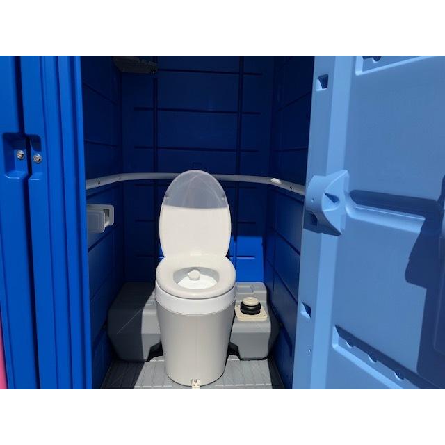 仮設トイレ 新品 洋式軽水洗トイレ 樹脂便器 ポンプ式 給排水工事不要
