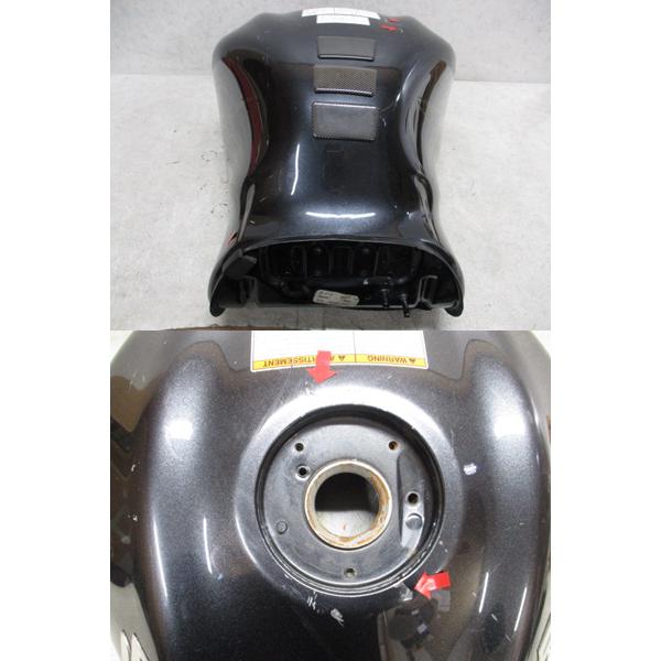 ぱや HAYABUSAタンクパッド、充電ケーブル装着など。 - zx900aの