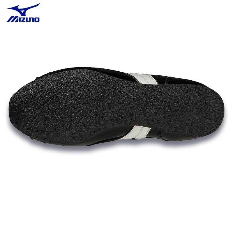 MIZUNO 即納 貴重品 ミズノ ボクシングシューズ FINISHER MID MIZUNO 即納 貴重品 ミズノ ボクシングシューズ FINISHER MID