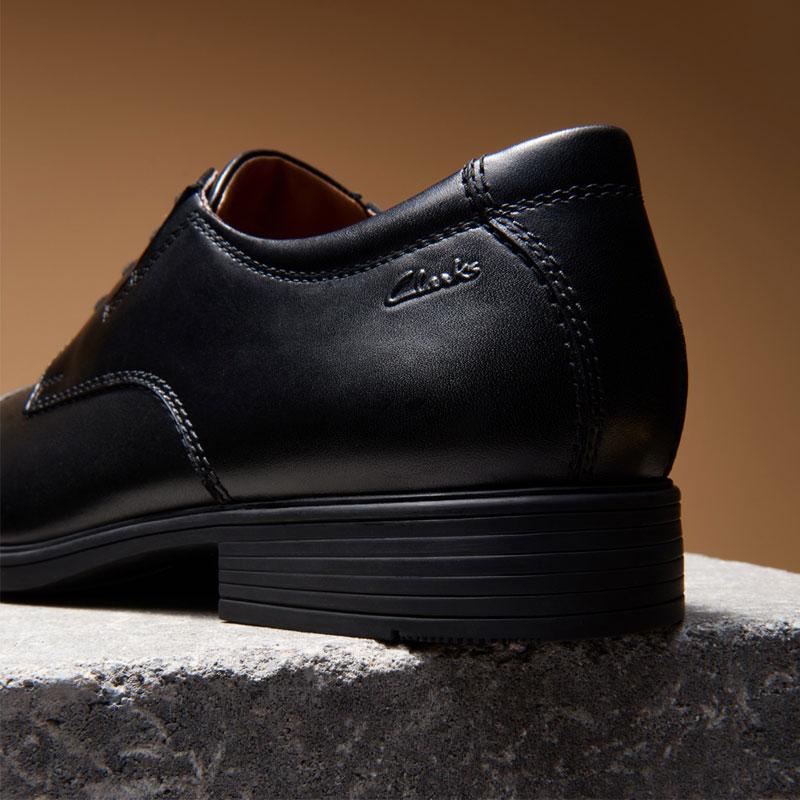 Clarks（クラークス） ビジネスシューズ TILDEN CAP ティルデン