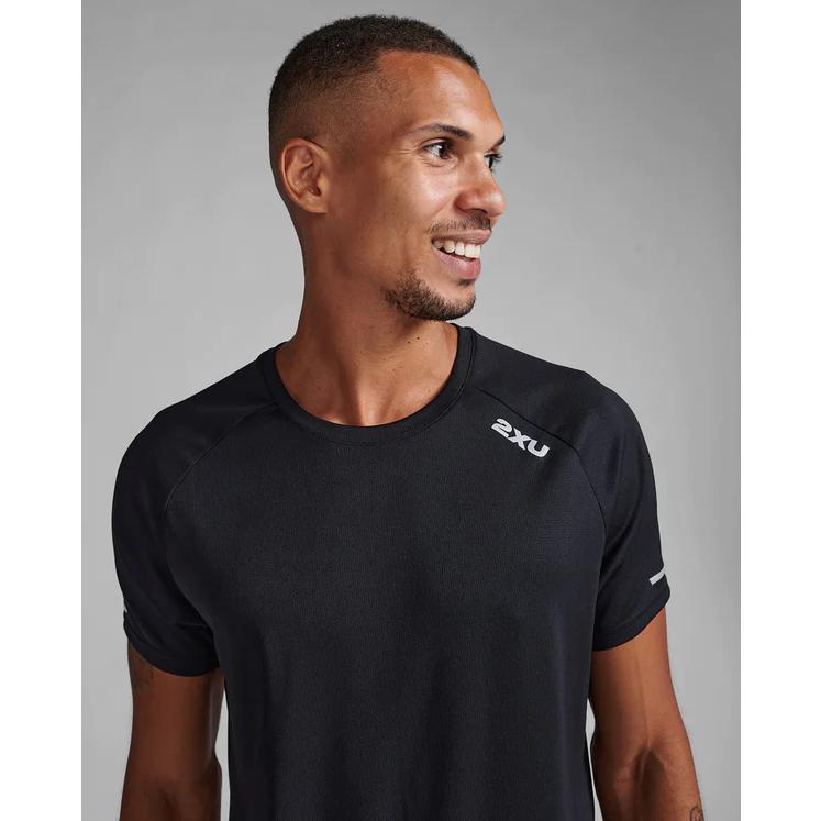 2XU（ツータイムズユー） メンズ エアロ Tシャツ MR6557A 陸上