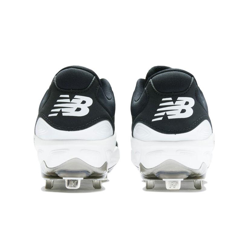 New Balance（ニューバランス） 野球スパイク 金具埋込式 3000V7METAL 