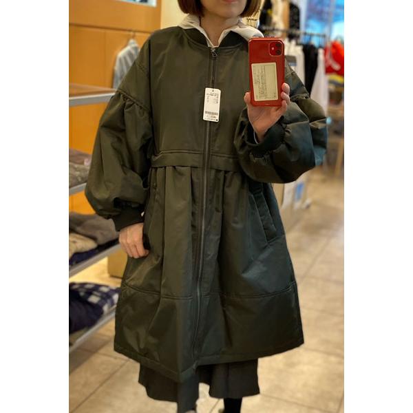 BEATRICE 50％OFF SALE ベアトリス MA-1ギャザー切り替えコート 中綿 