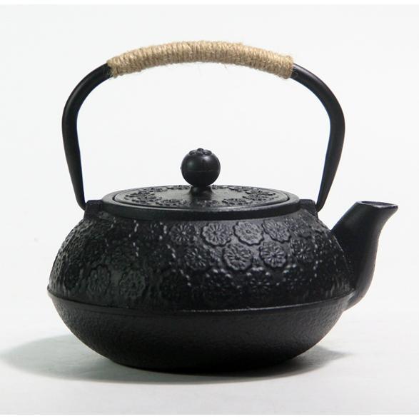 鉄器 急須 伝統工芸 手作り 鉄分補給 鉄瓶　YZS-078 鉄瓶南部鉄器桜柄さくら伝統工芸品急須茶こし付き鉄分補給