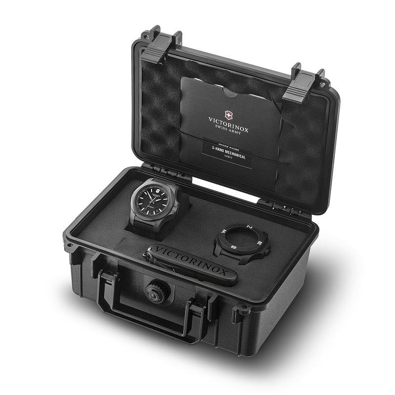 VICTORINOX SWISS ARMY ビクトリノックス・スイスアーミー I.N.O.X イノックス カーボン メカニカル 自動巻き腕時計 INOX 正規代理店商品 200m防水の画像