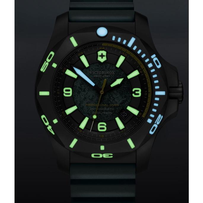 VICTORINOX SWISS ARMY ビクトリノックス・スイスアーミー