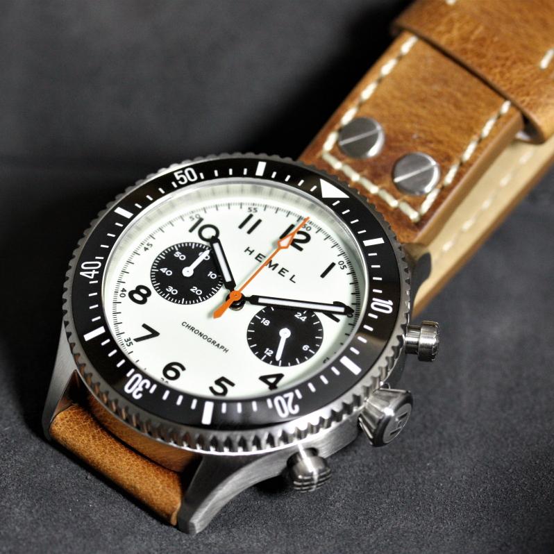 HEMEL ヘメル 70'sアビエーション 2つ目のクォーツ・クロノ HEMEL ヘメル 70'sアビエーション 2つ目のクォーツ・クロノ