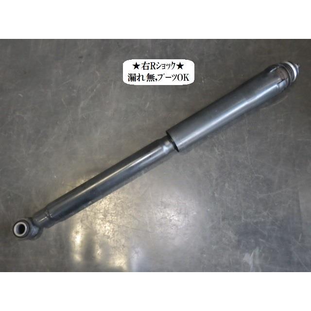 エスティマ TA-ACR40W 右Rショックアブソーバー 48531-28560 48531 
